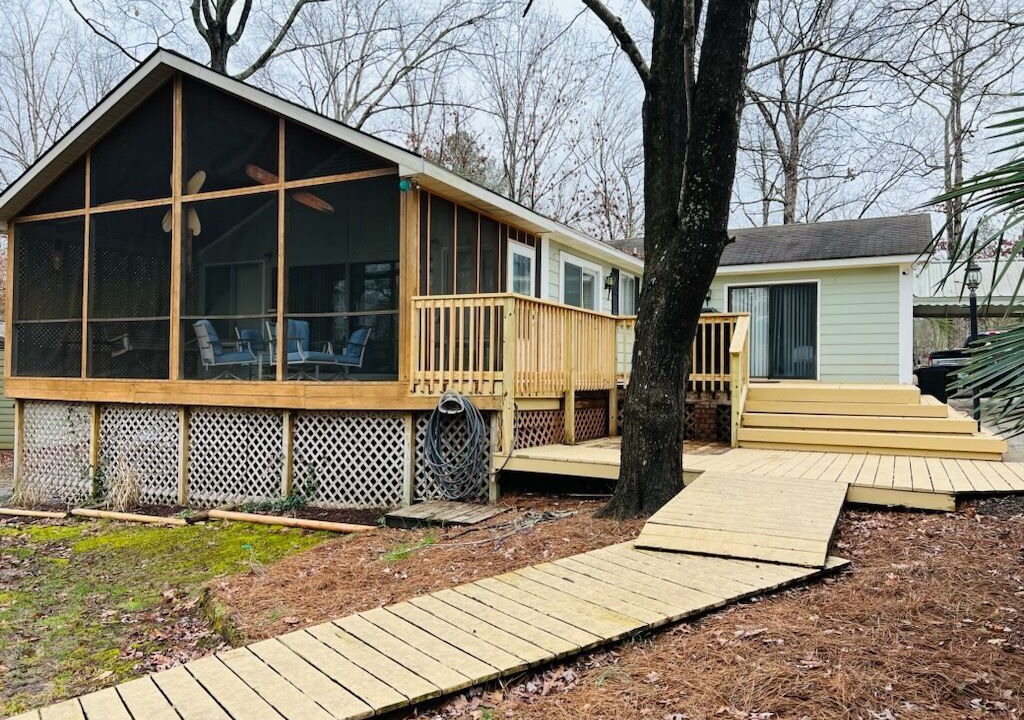 Photo of Outdoor in Chapin