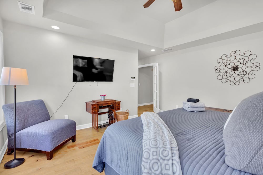 Photo of Bedroom in Dacula