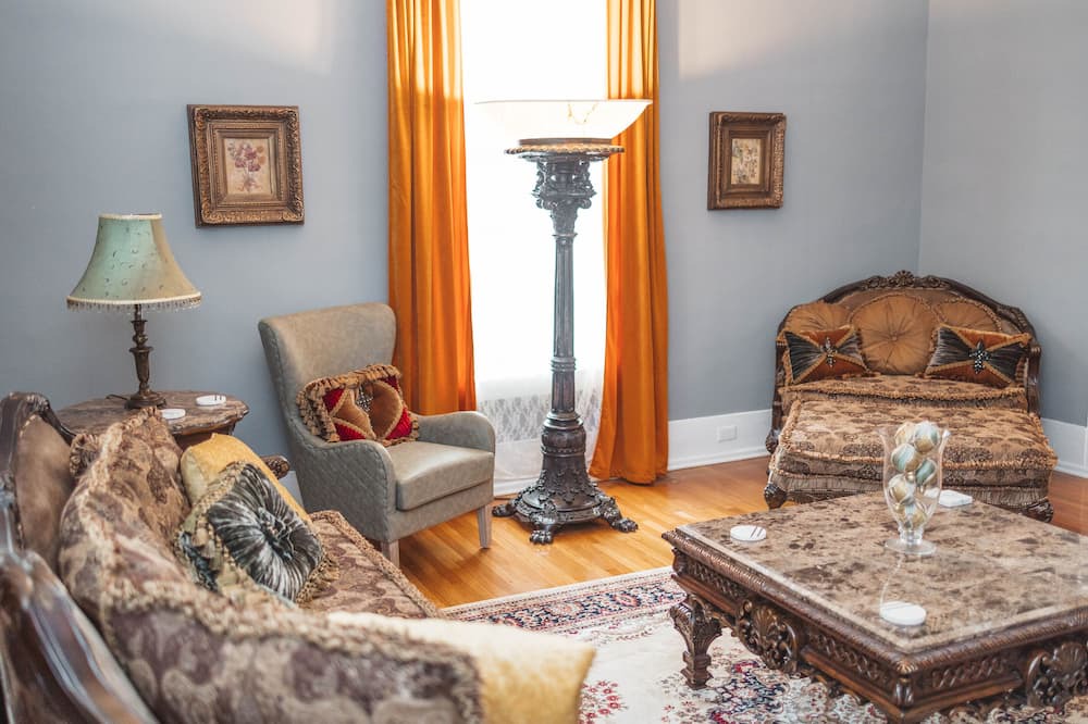 Photo of Livingroom in Anderson