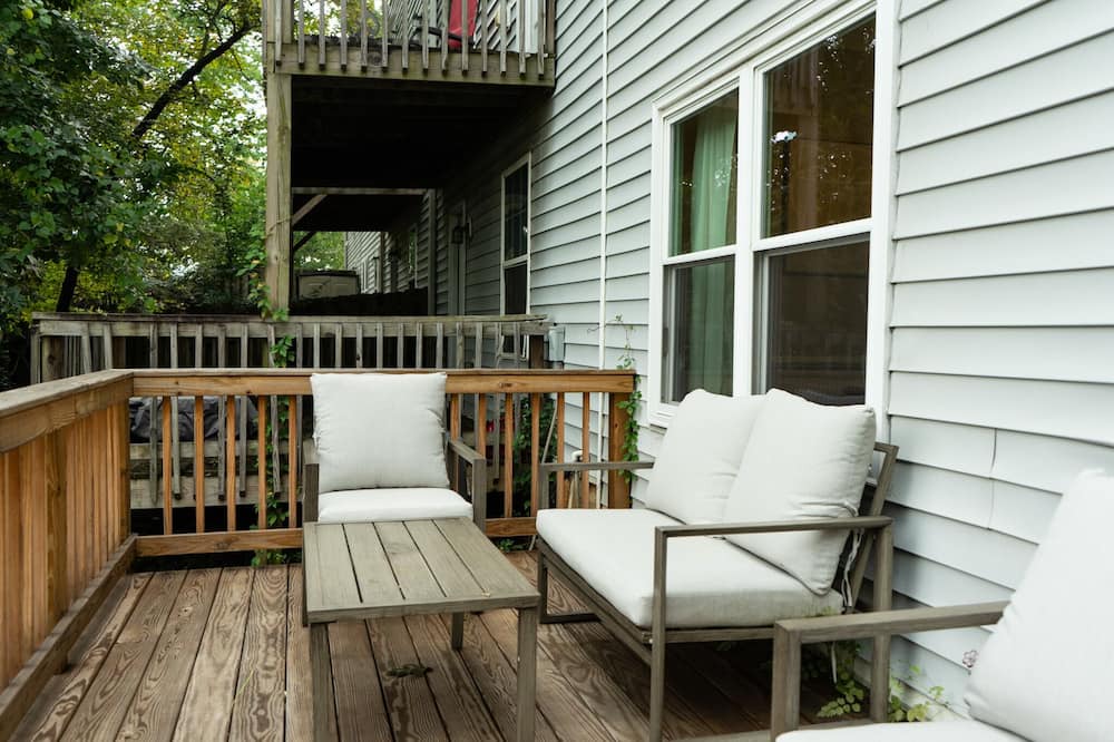 Photo of Outdoor in National Hills