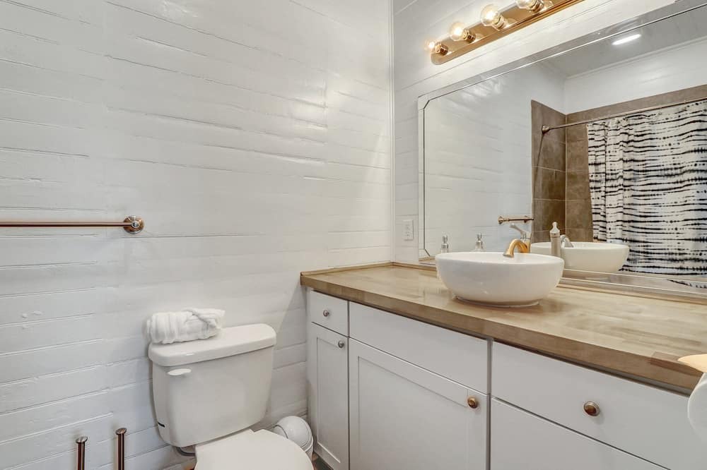 Photo of Bathroom in Rincon