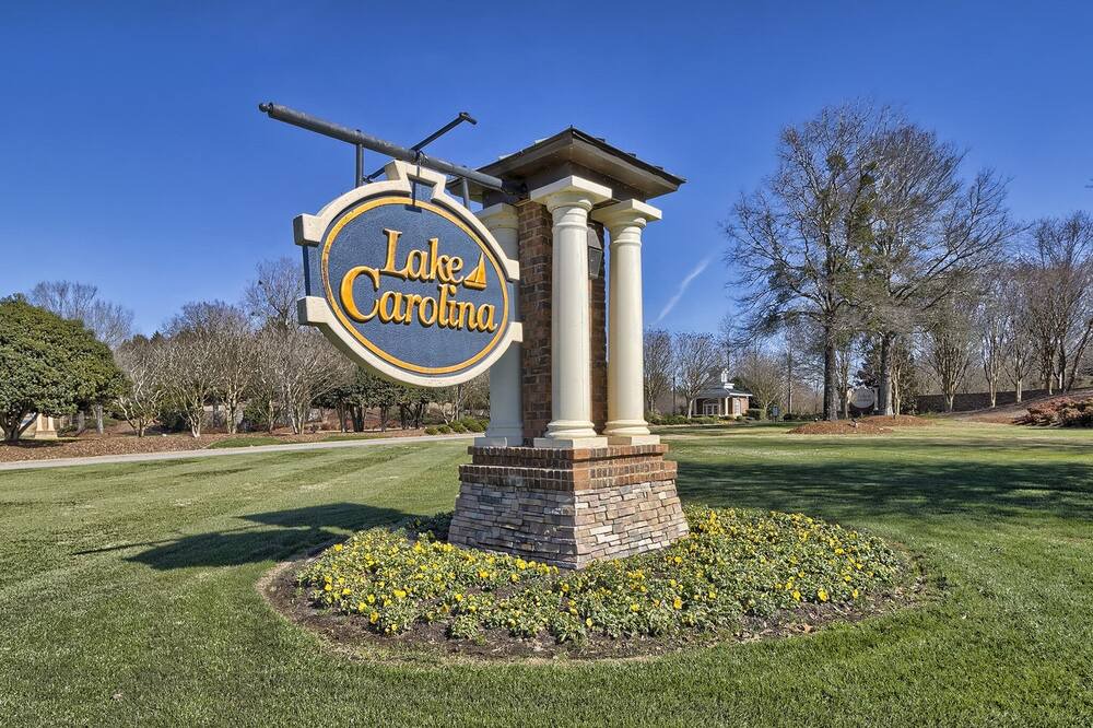 Photo of Others in Lake Carolina