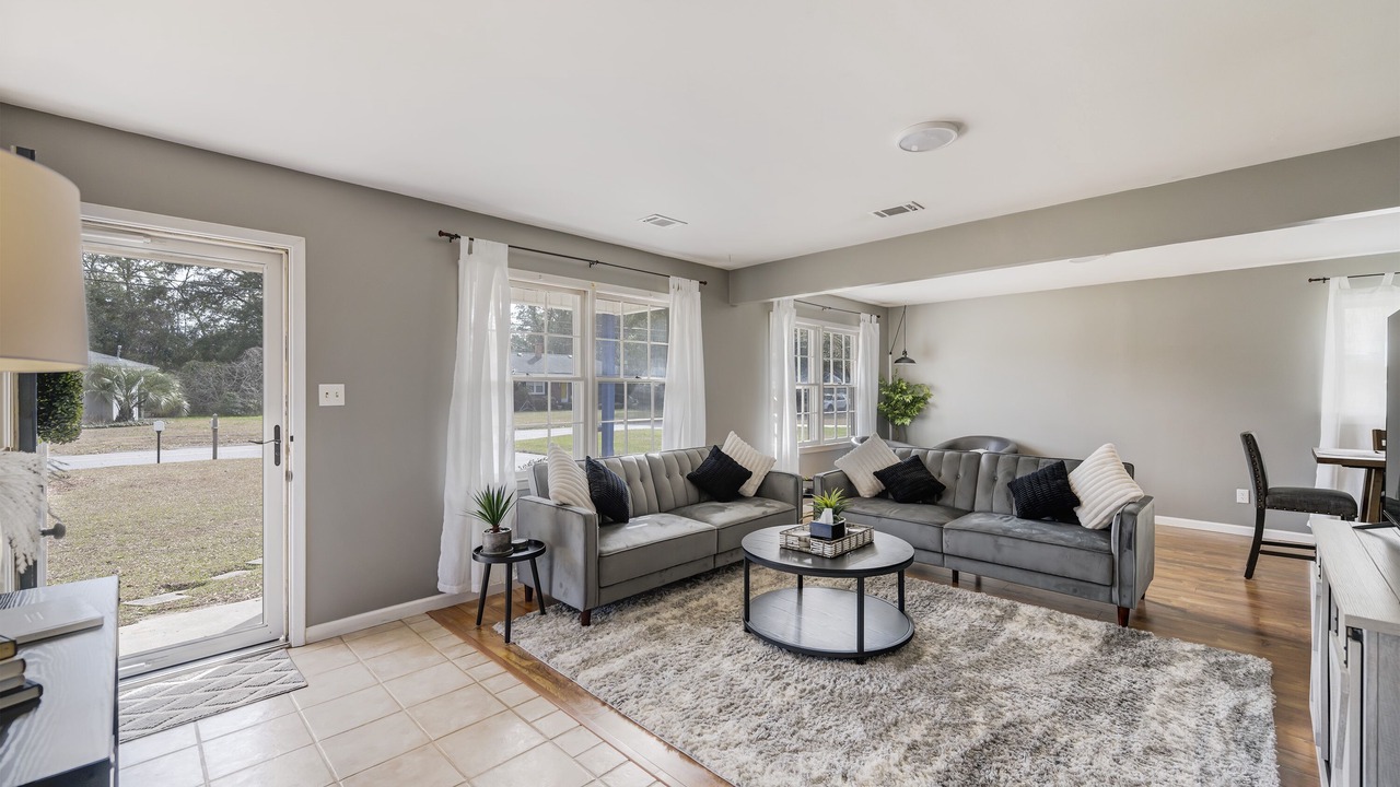 Photo of Livingroom in Beaufort