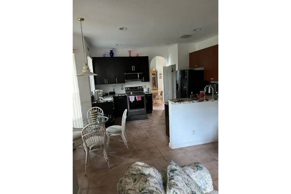Photo of Kitchen in Lakewood Park