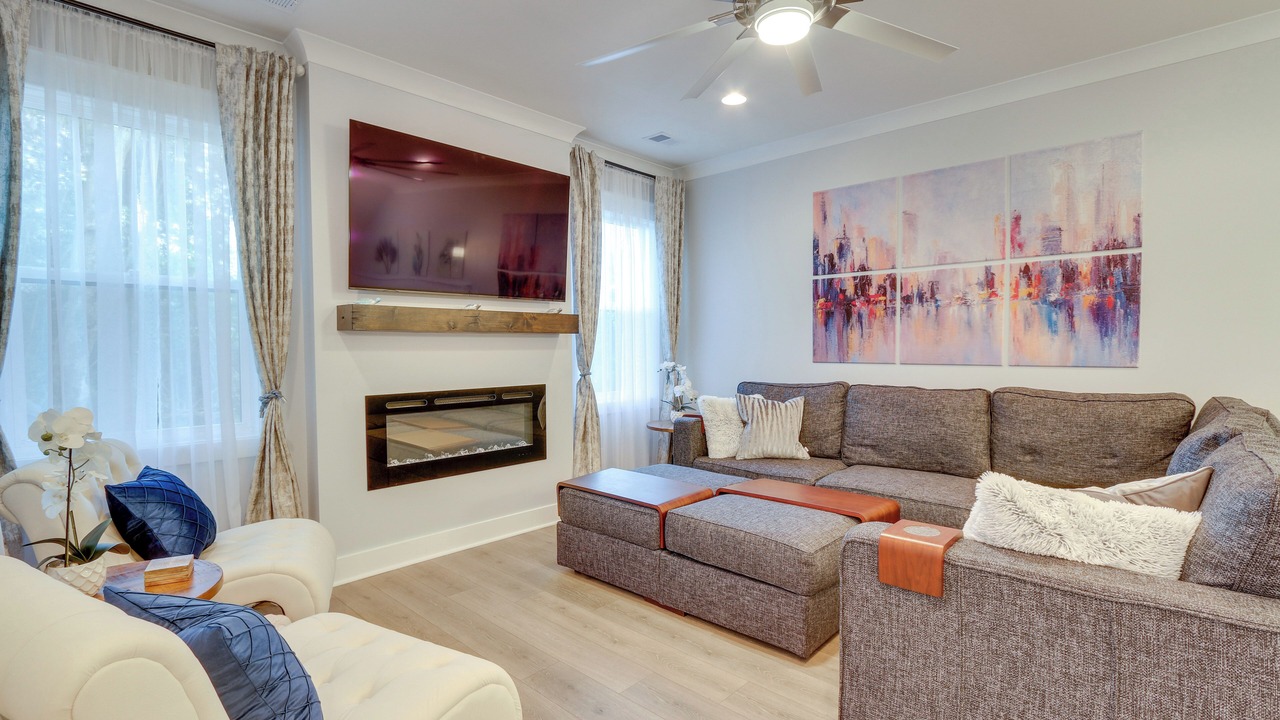 Photo of Livingroom in Spanish Wells