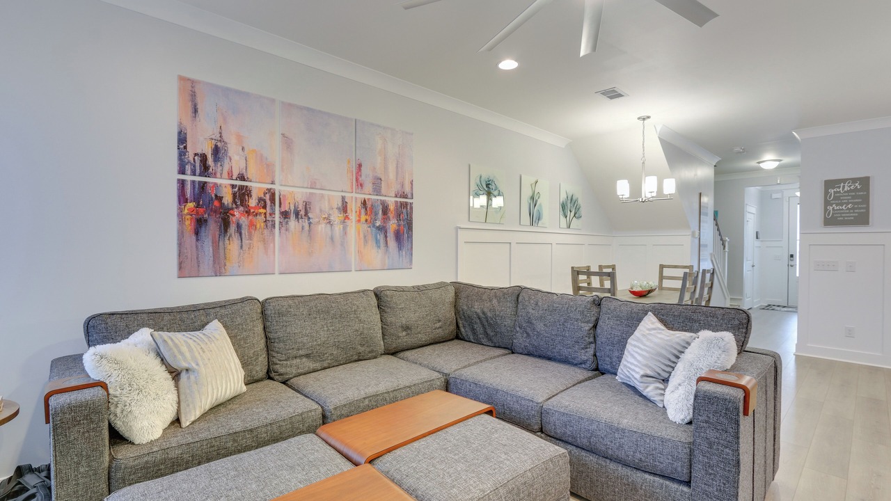 Photo of Livingroom in Spanish Wells
