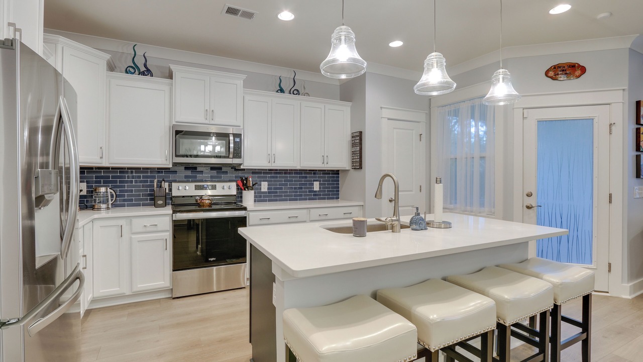 Photo of Kitchen in Spanish Wells