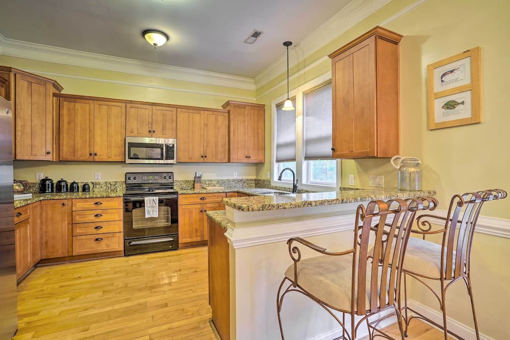 Photo of Kitchen in Lincolnville