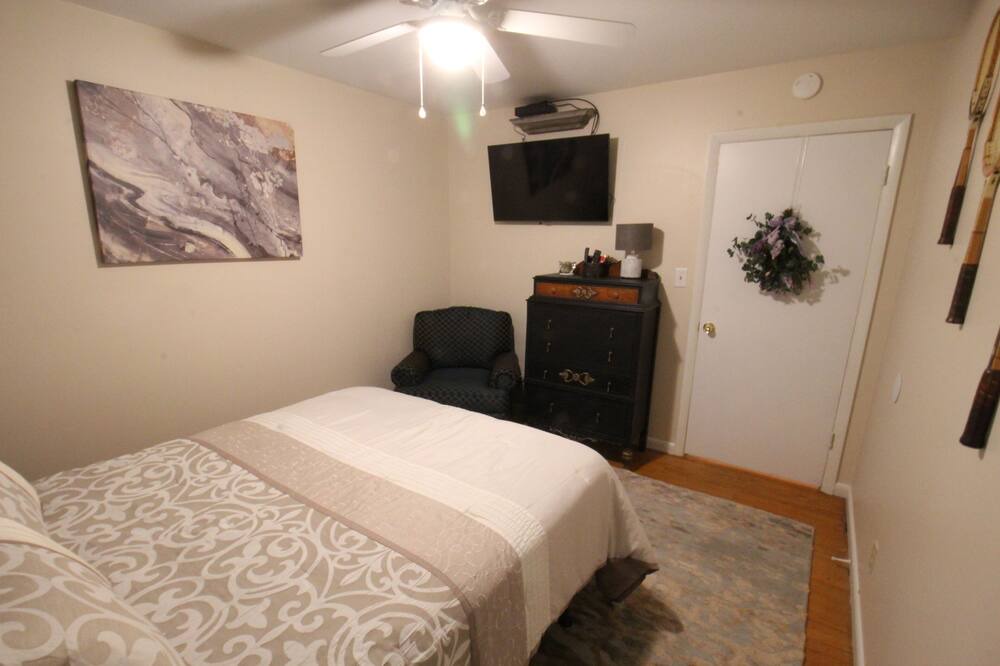 Photo of Bedroom in Gracewood