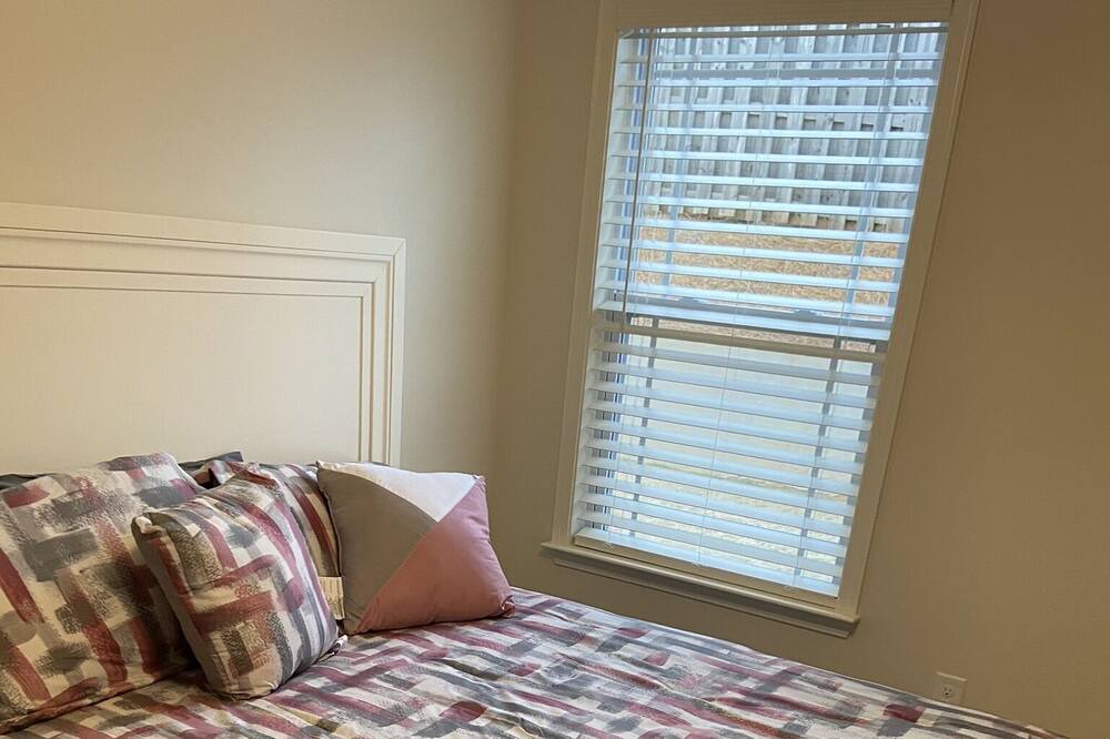 Photo of Bedroom in Boiling Springs