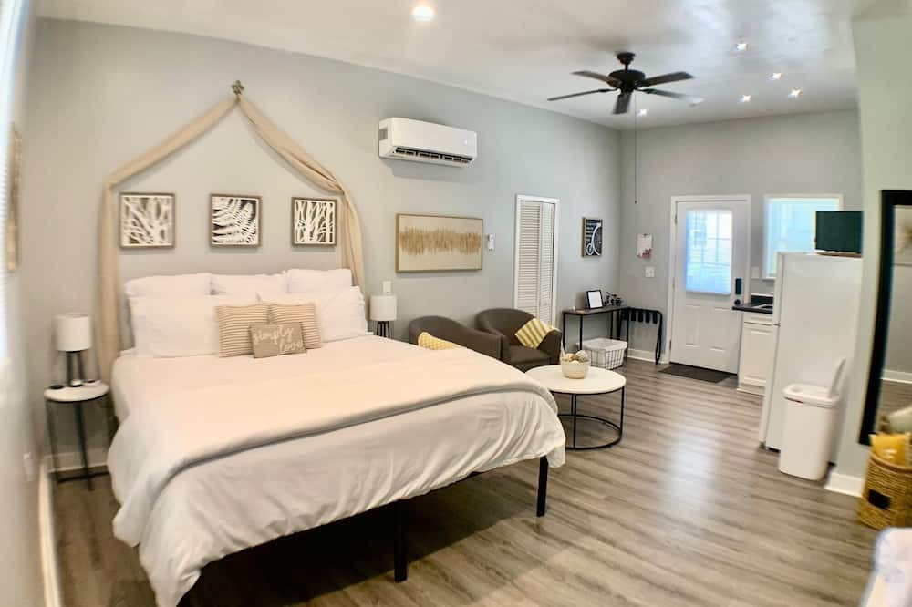 Photo of Bedroom in Winder