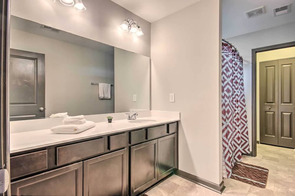 Photo of Bathroom in Lexington