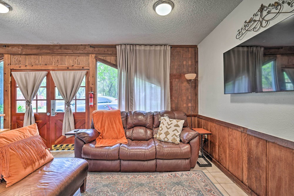 Photo of Bedroom in Durant