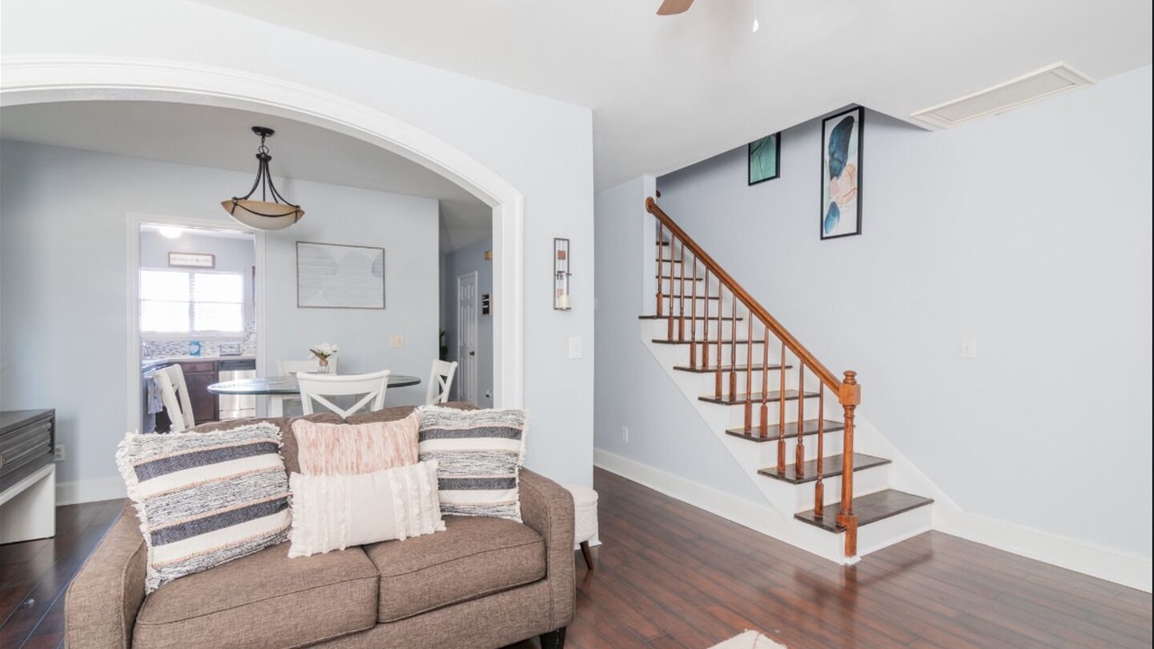 Photo of Livingroom in Mint Hill