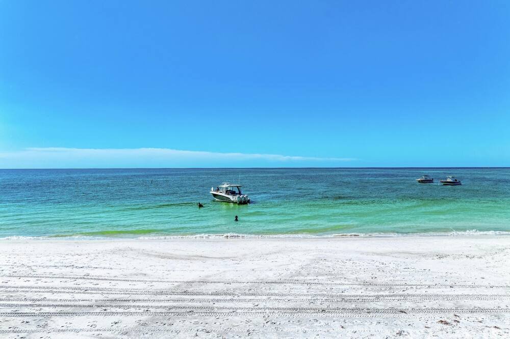 Photo of Others in Whitney Beach