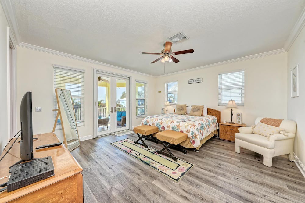 Photo of Bedroom in Whitney Beach