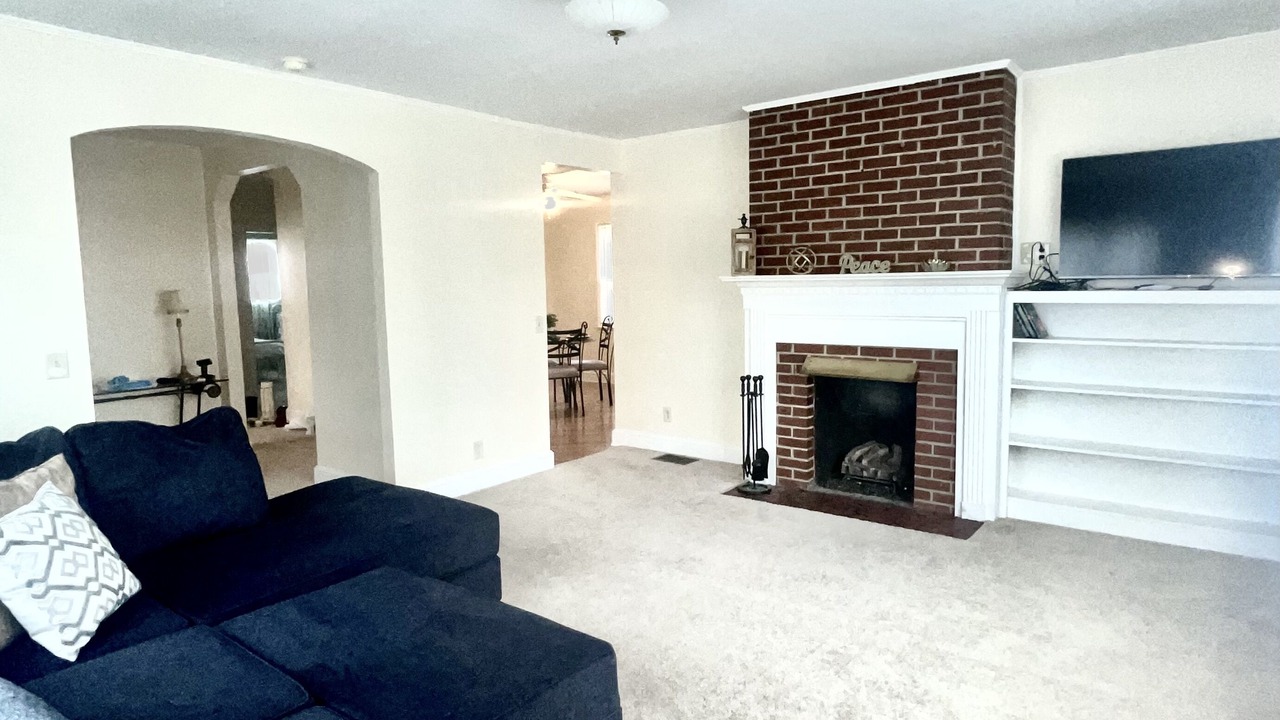 Photo of Livingroom in Seneca