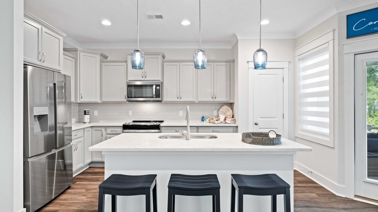 Photo of Kitchen in Spanish Wells