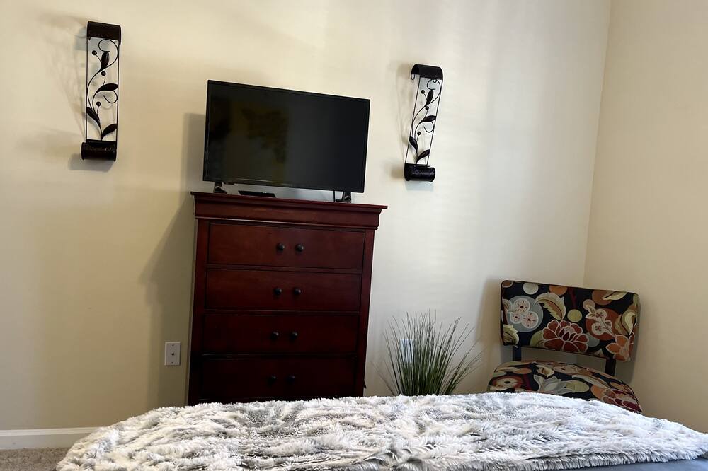 Photo of Bedroom in Holly Springs