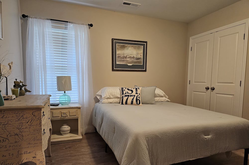 Photo of Bedroom in Manning