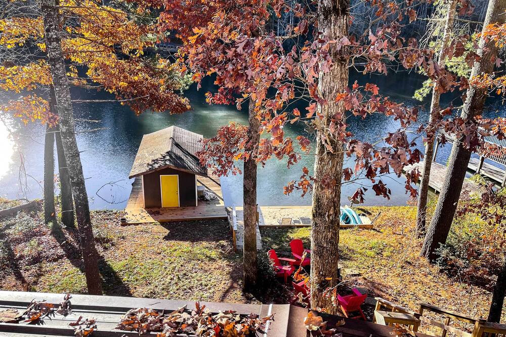 Photo of Outdoor in Tamassee