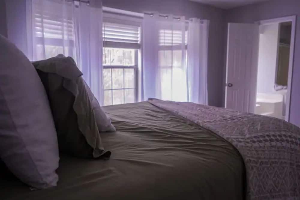 Photo of Bedroom in Auburn