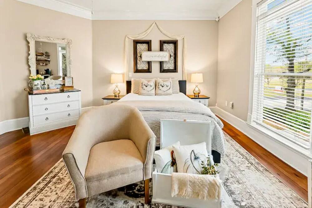 Photo of Bedroom in Winder