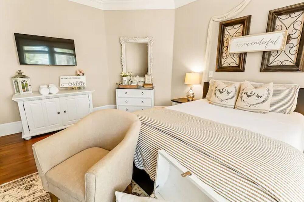 Photo of Bedroom in Winder