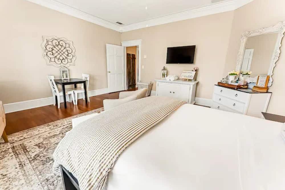 Photo of Bedroom in Winder