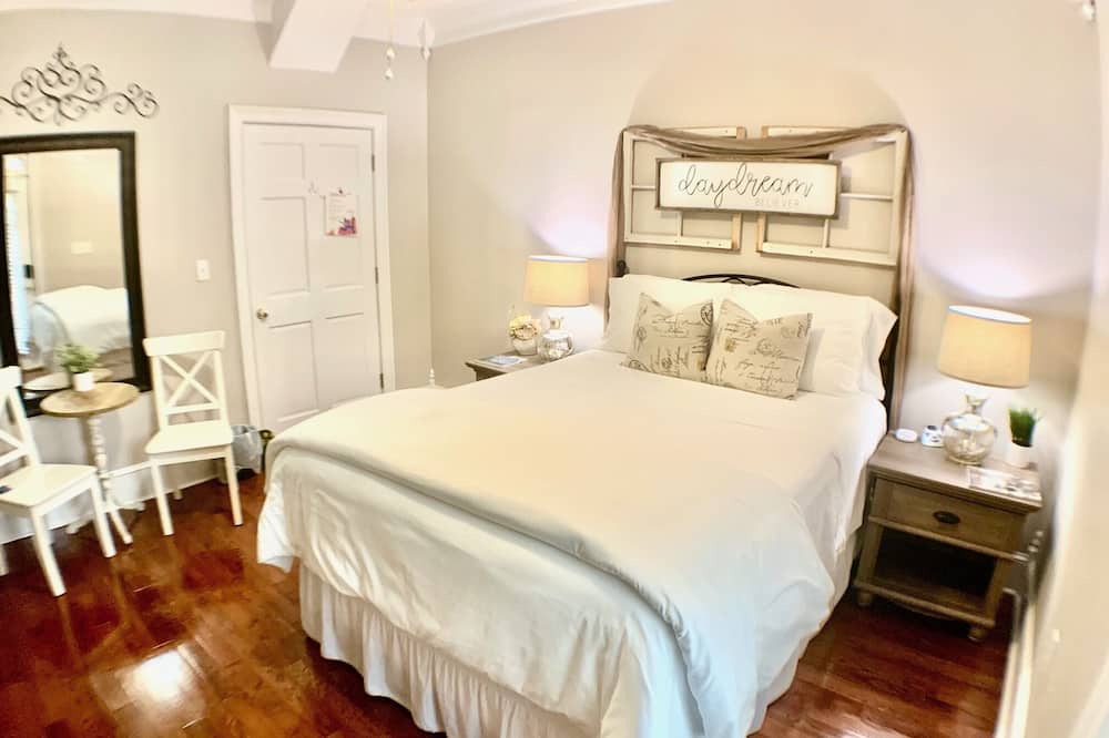 Photo of Bedroom in Winder
