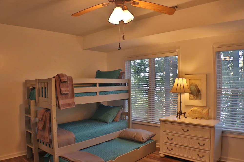 Photo of Bedroom in Martin
