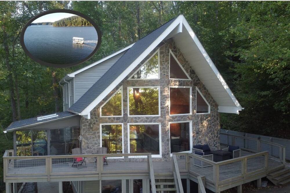 Photo of Outdoor in Martin