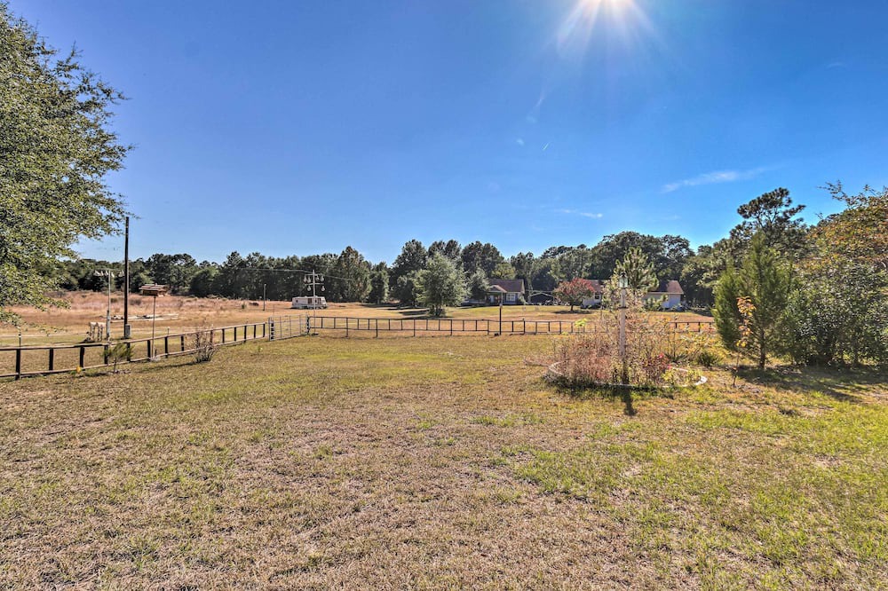 Photo of Outdoor in Pineland
