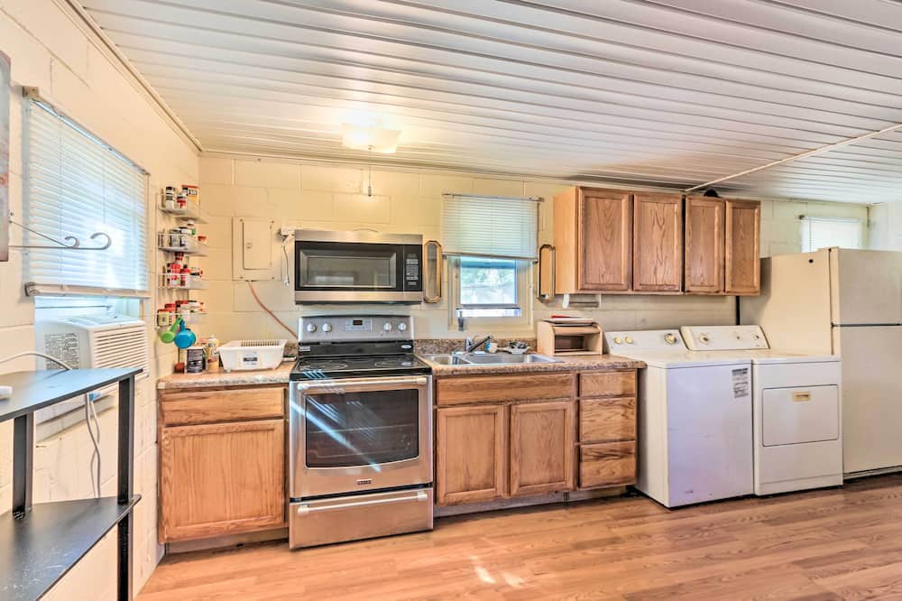 Photo of Kitchen in Pineland