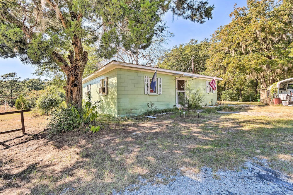 Photo of Outdoor in Pineland