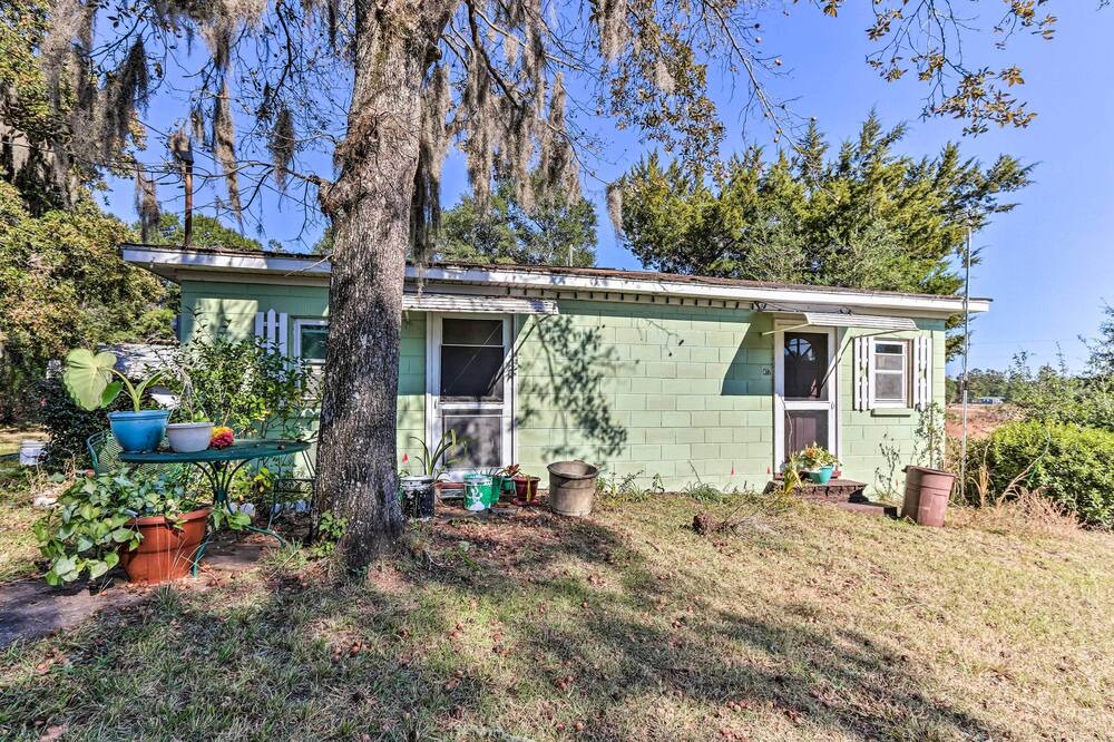 Photo of Outdoor in Pineland