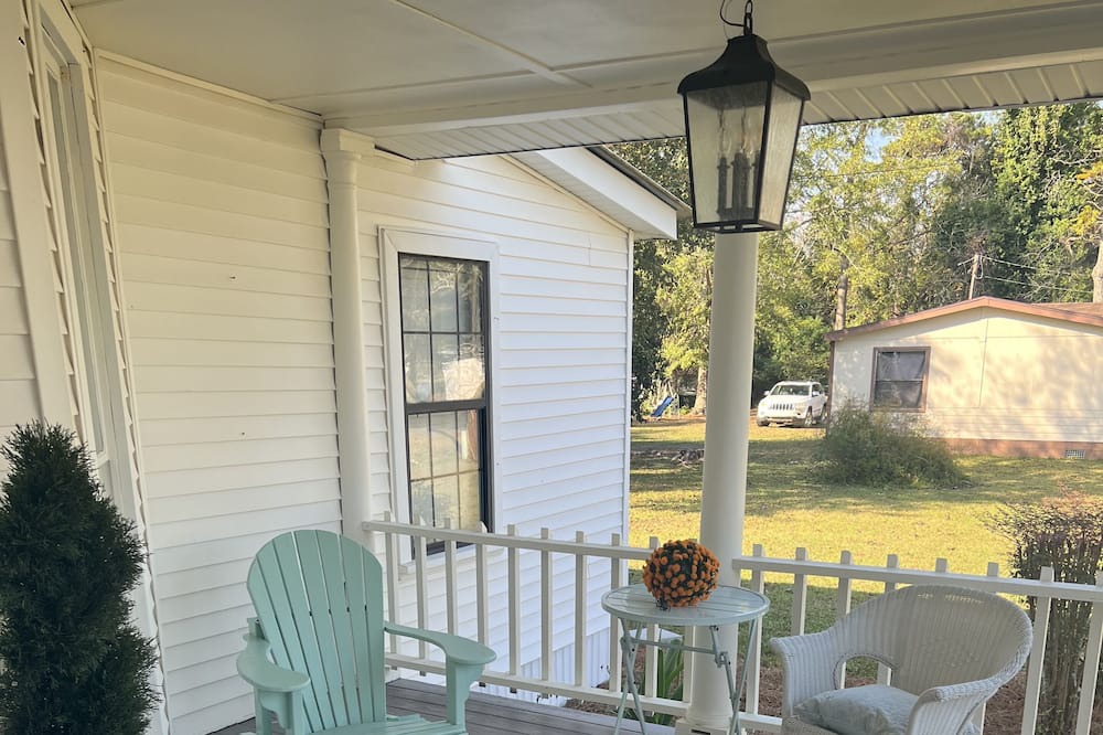 Photo of Outdoor in Cecil