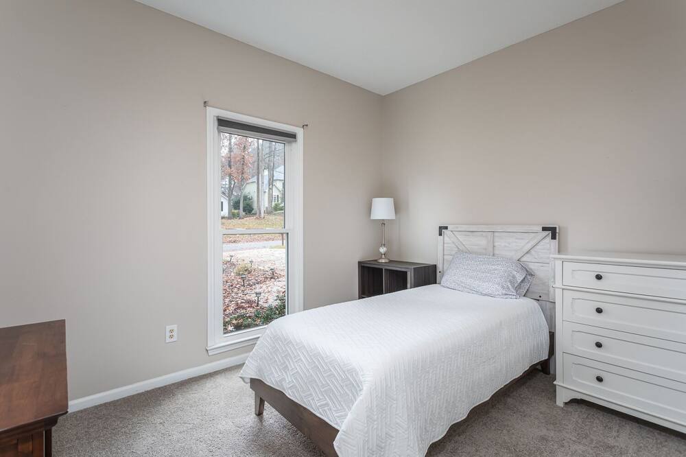 Photo of Bedroom in Wake Forest