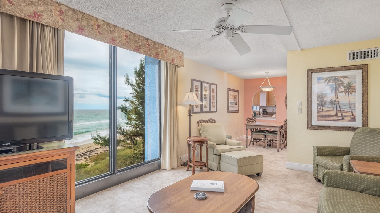 Photo of Bedroom in Hutchinson Island South
