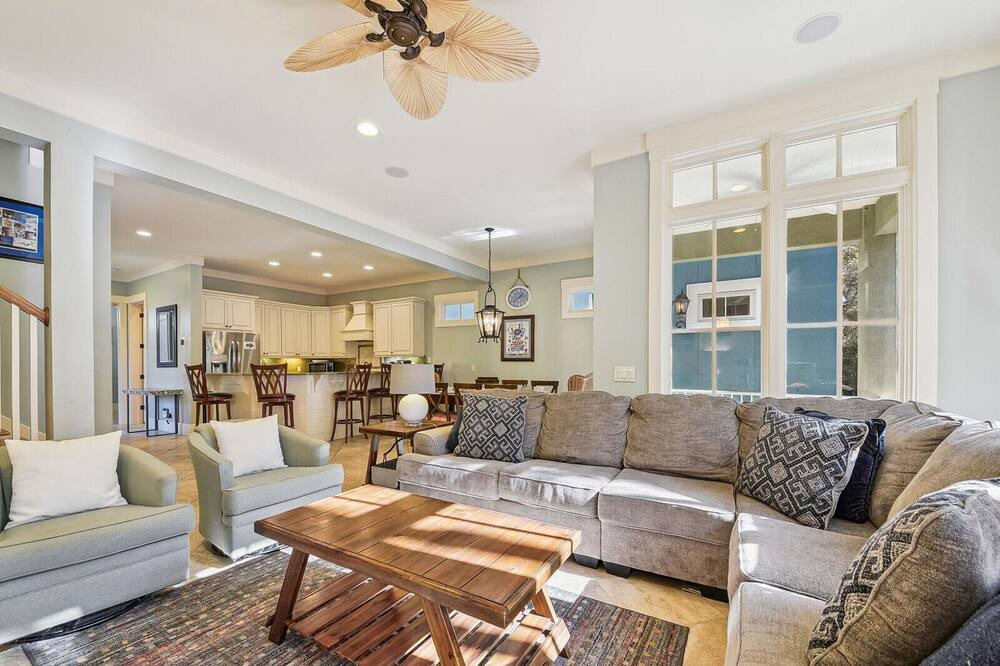 Photo of Bedroom in Palmetto Dunes