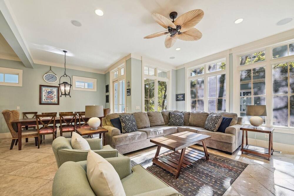 Photo of Bedroom in Palmetto Dunes