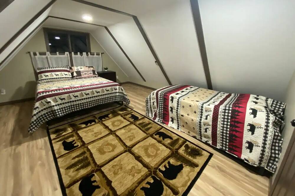 Photo of Bedroom in Sunset