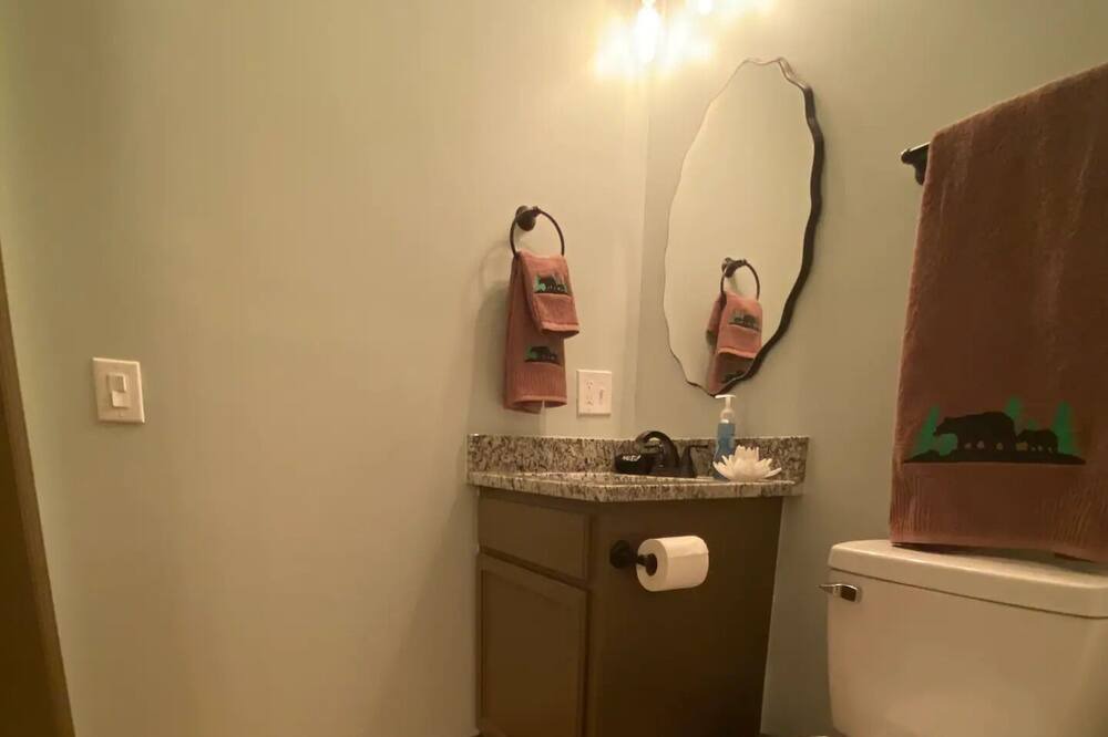 Photo of Bathroom in Sunset