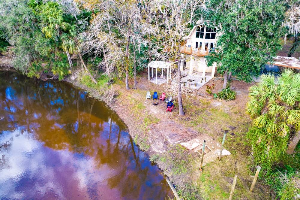 Photo of Outdoor in Fish Hawk