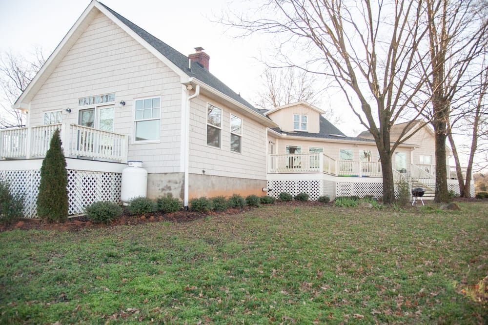 Photo of Outdoor in Burnsville