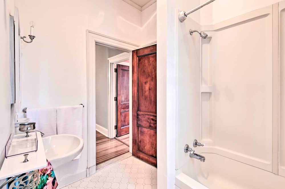 Photo of Bathroom in Cheraw