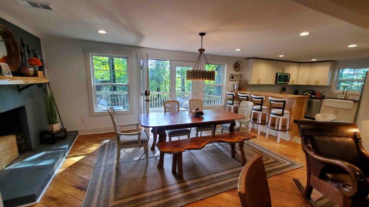 Photo of Bedroom in Anderson