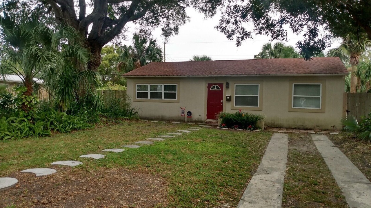 Photo of Outdoor in Meadowlawn