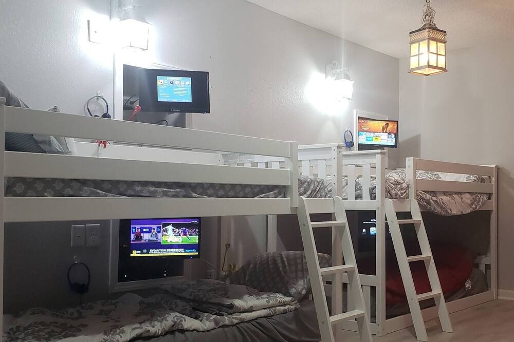 Photo of Bedroom in Huntcliff