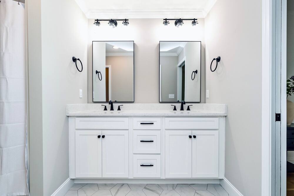 Photo of Bathroom in Northlake